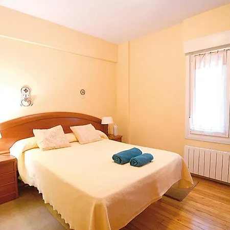 Confortable Y Amplio Piso En * Mundaka